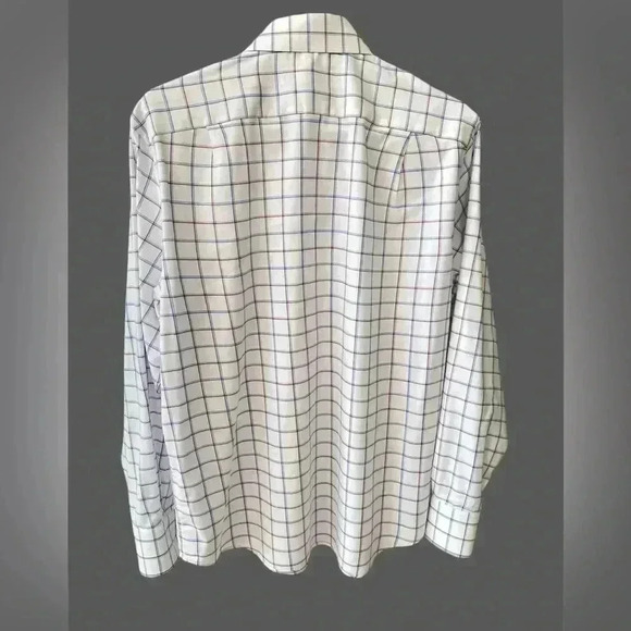 Tommy Hilfiger All-Season Stretch Dress Shirt Mens Size M 15-15 1/2 32/33 White - Picture 2 of 7